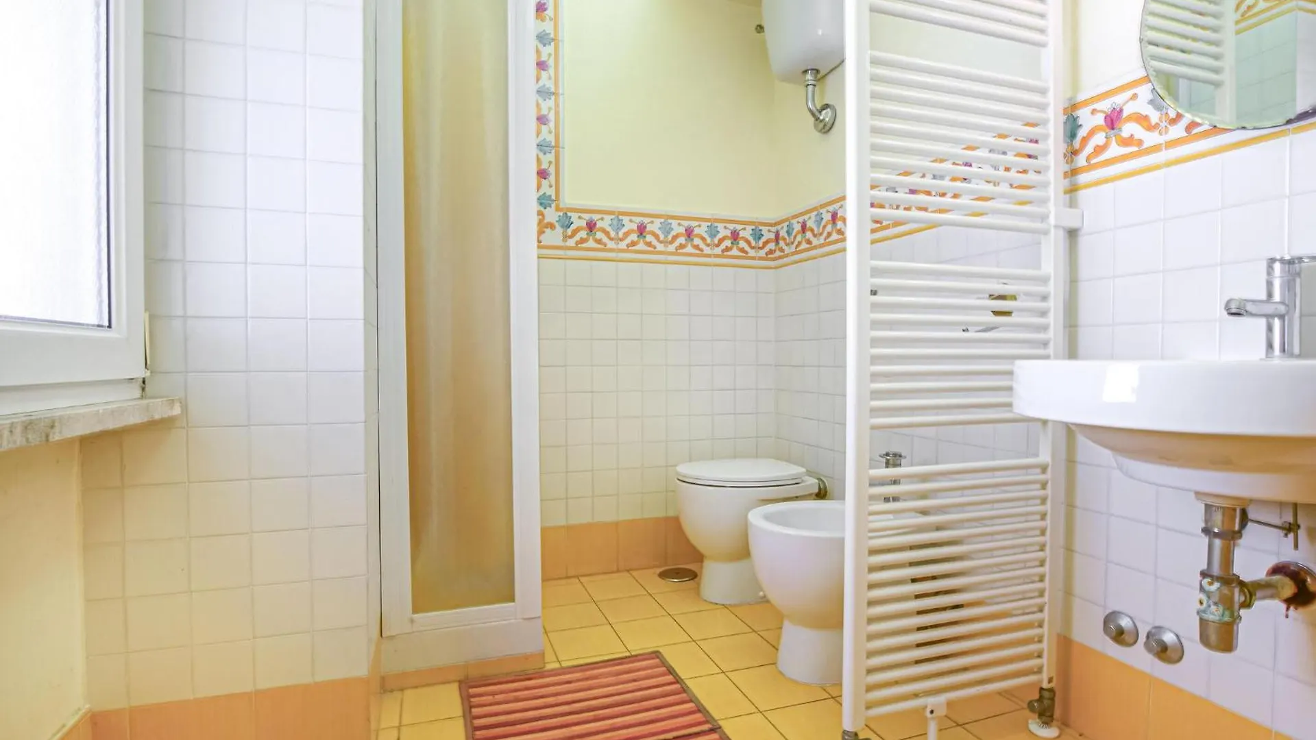 Awesome Apartment In Orbetello With Kitchenette