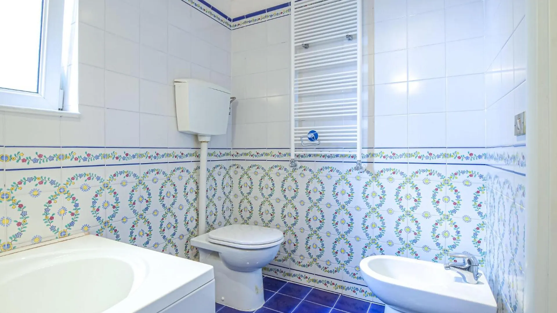 Awesome Apartment In Orbetello With Kitchenette